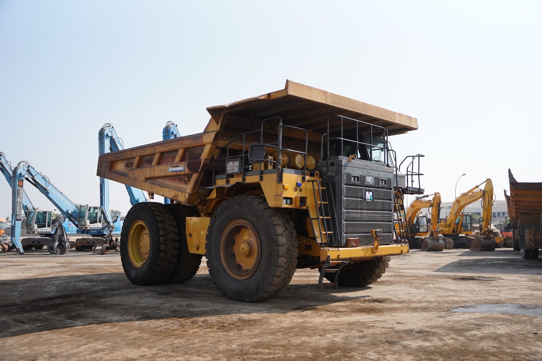 2019 Like-New Cat Caterpillar 777E Large 163 ton Large Off-Highway Off Road Rigid Dump Truck Hauler Dumper Trucker