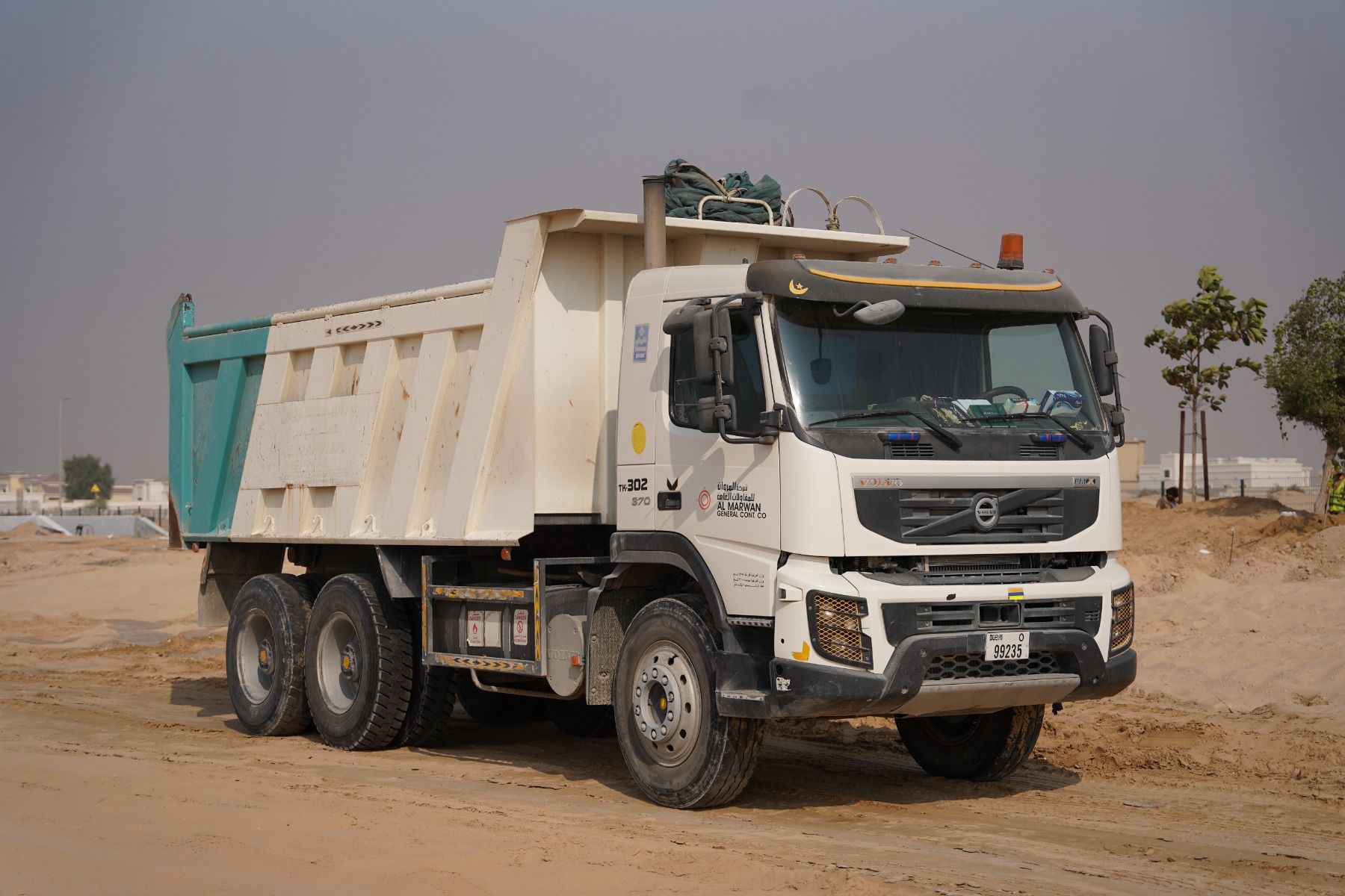 2012 Used Volvo FMX370 6X4 40 ton Tipper Truck Rigid Dump Truck Hauler On-Road Transport Heavy Duty Truck